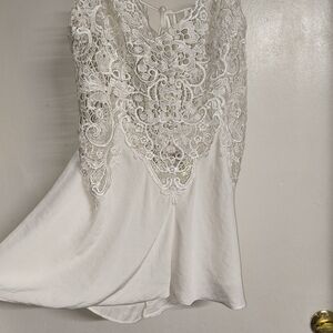 In Bloom White Lace Chemise